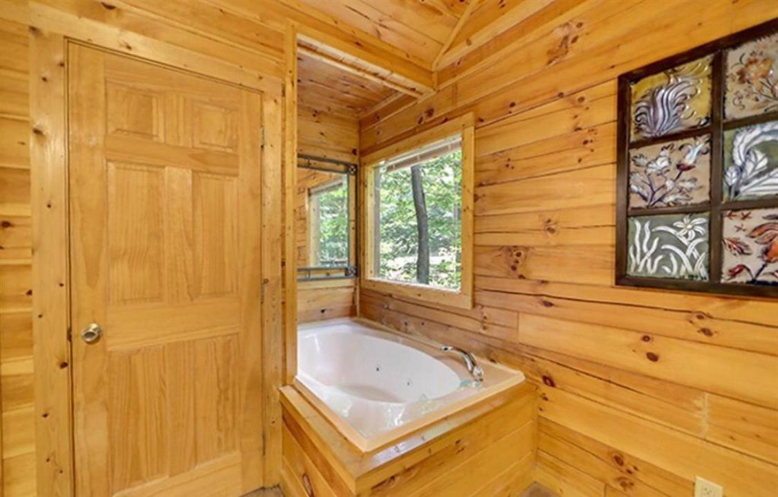 Creekside Paradise Found! One-Bedroom Mountain Cabin In Pigeon Forge Sevierville Zewnętrze zdjęcie